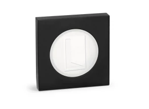 צו-אור ריבוע שחור