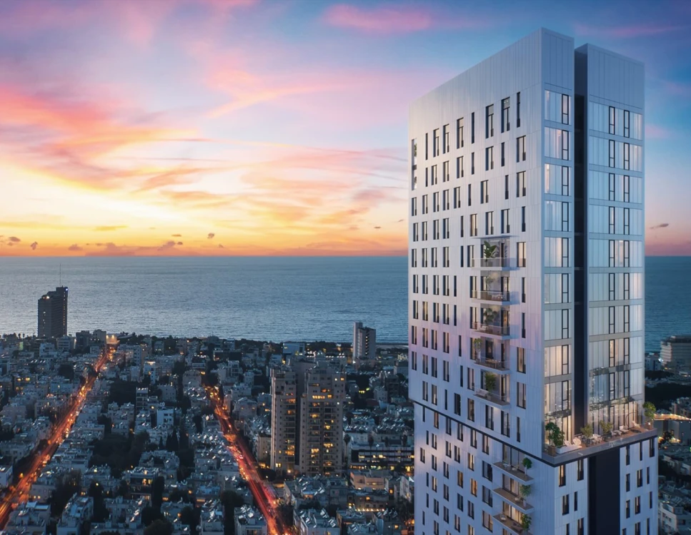 נוף של תל אביב, מגדל יוקרה וים