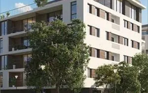 בניין בוטיק בן 5 קומות ועצים